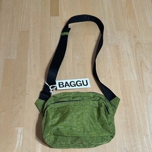 BAGGU Green Juice Fanny Pack Bag, NWT